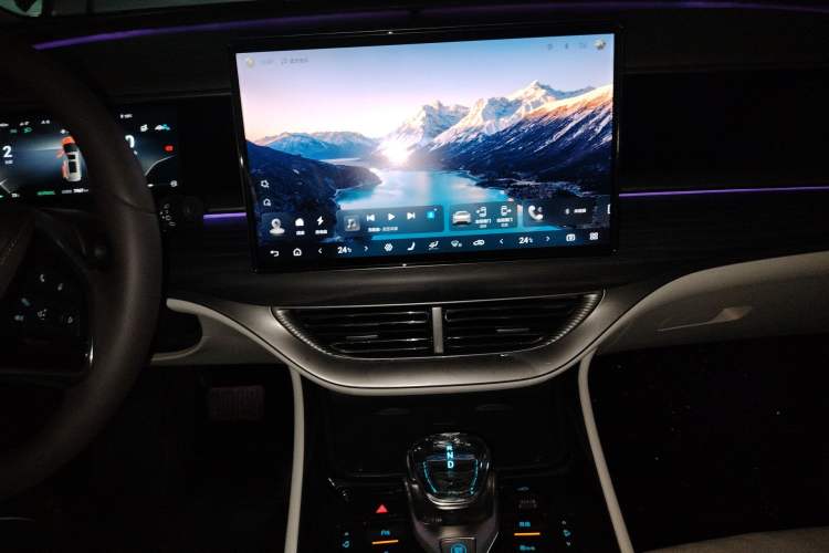 Used Denza D9 2024 DM-i 980 Four-Wheel Drive Prestige Model