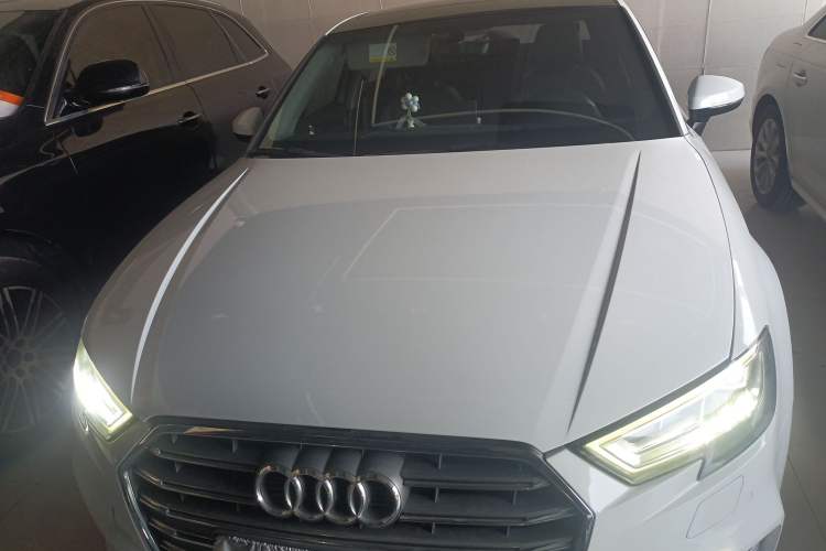 Used Audi A3 2020 Limousine 35 TFSI Fashion Edition China VI Emission Standard Front