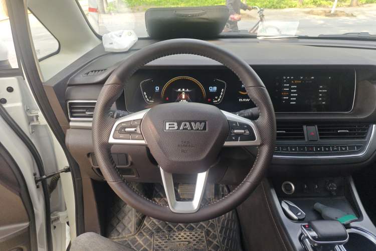 Used BAW Ruisheng Ace M7 2023 2.0L Automatic Long Wheelbase Enjoyment Version 7 Seats Steering Wheel