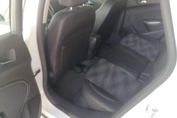 Used Buick GT 2014 XT 1.6L Automatic Fashion Edition