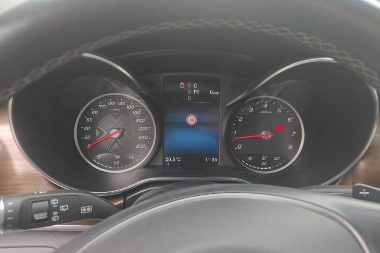 Used Mercedes-Benz V-Class 2020 V 260 L Long-wheelbase Luxury Edition Instrument Cluster