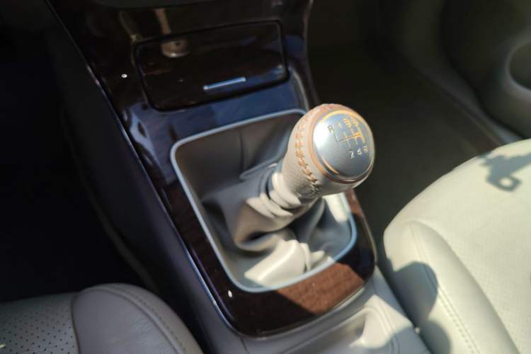 Used Nissan Sylphy 2012 1.8XL Manual Luxury Edition