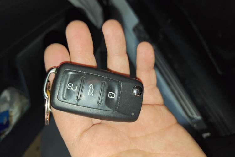 Used Volkswagen Lavida 2017 1.6L Automatic Comfort Edition