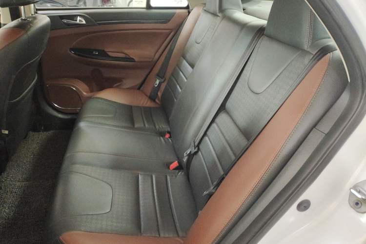 Used BYD Surui 2016 1.5L Manual Elite Edition
