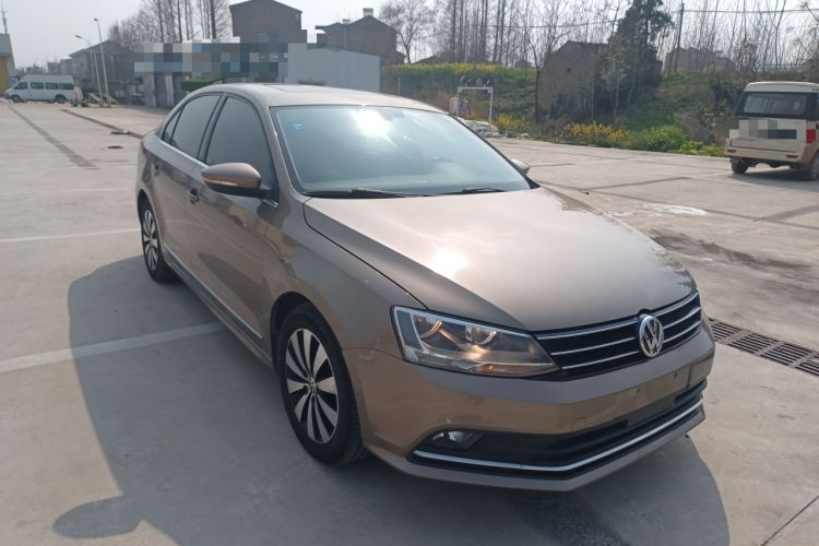 Used Volkswagen Sagitar 2017 180TSI Automatic Luxury Edition