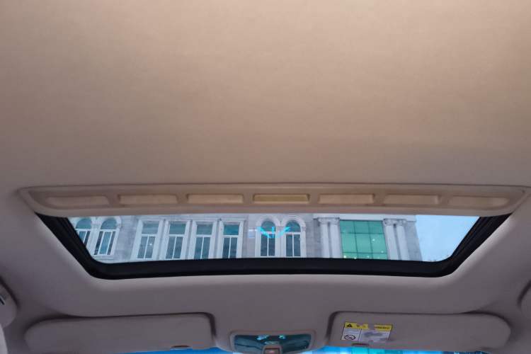 Used Roewe 350 2014 1.5L Automatic Xunyue Version
