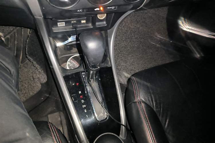 Used Honda Crider 2013 1.8L automatic luxury edition