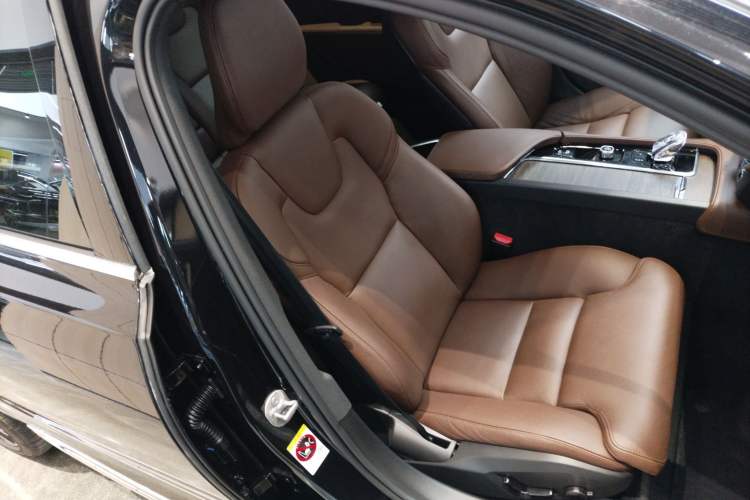 Used Volvo S90 2025 B5 Zhiyuan Luxury Edition Right Front Seat