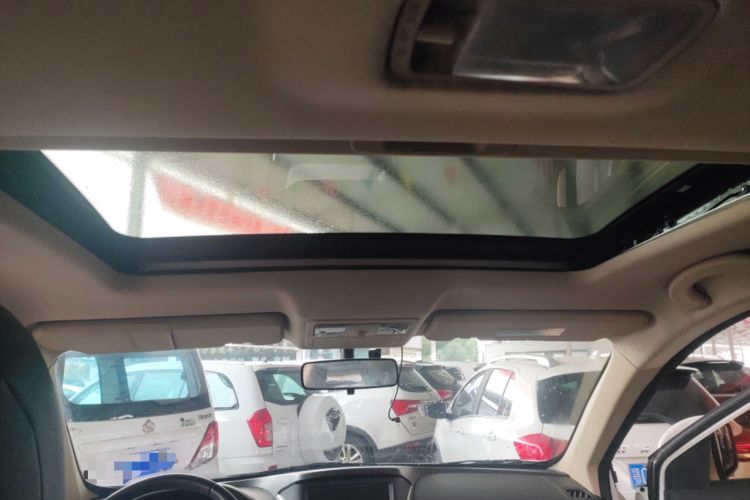 Used Dongfeng Aeolus AX7 2016 2.0L Automatic Zhiyi Trim
