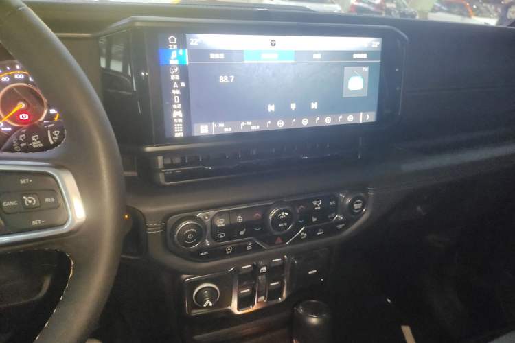 Used Jeep Wrangler 2024 2.0T Sahara Four-Door Edition