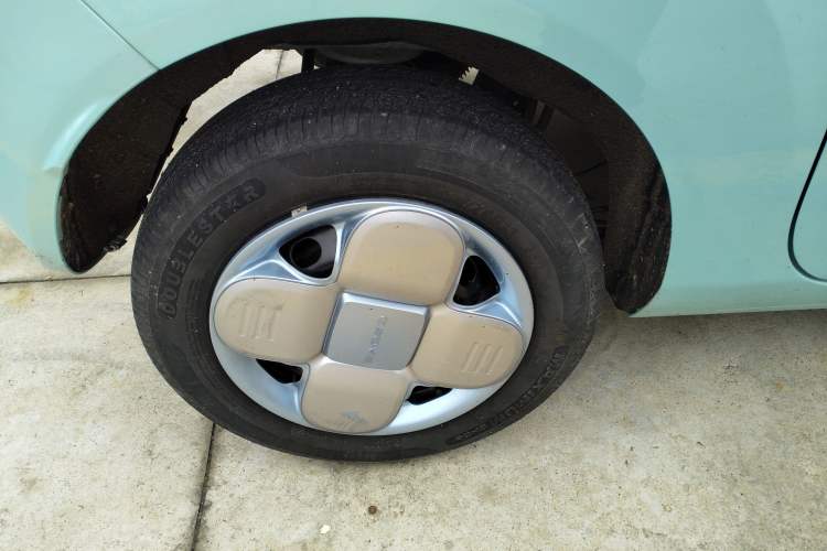 Used Geely Galaxy Panda 2024 Panda Mini 200km Endurance Bear
