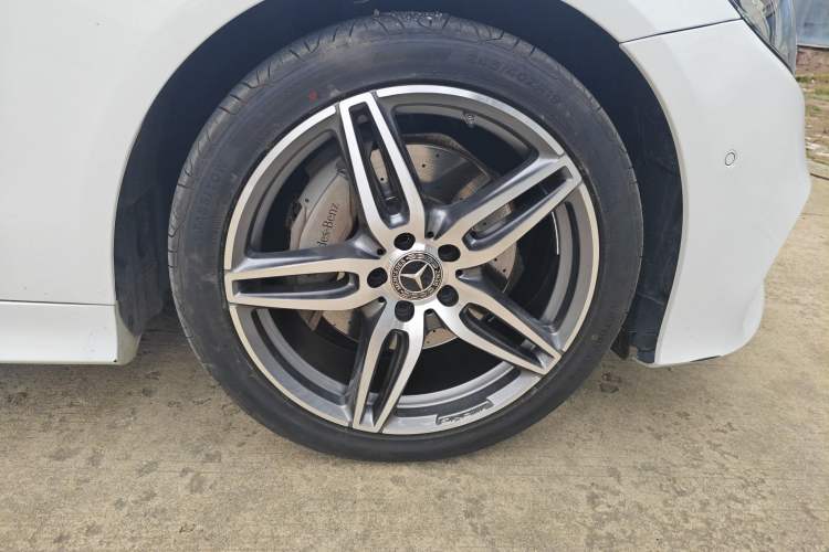 Used Mercedes-Benz E-Class 2020 E 260 4MATIC Coupe