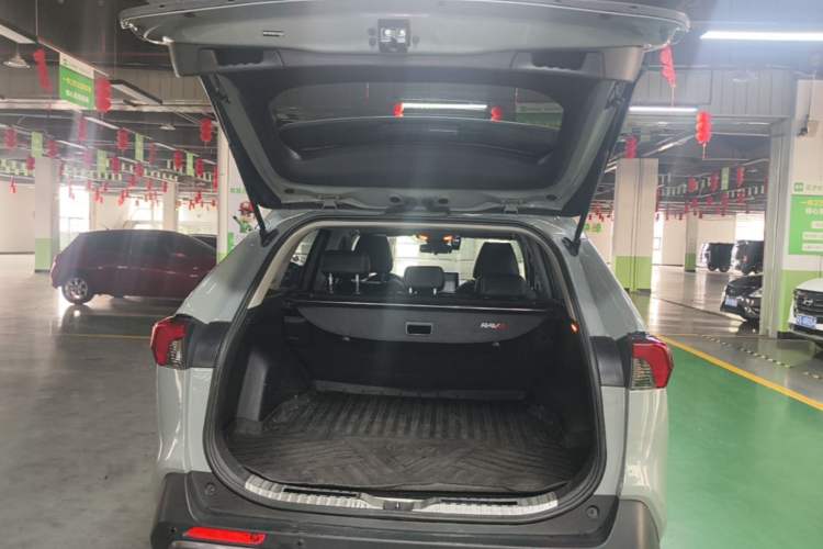 Used Toyota RAV4 2020 2.0L CVT Two-Wheel Drive Fashion Edition
