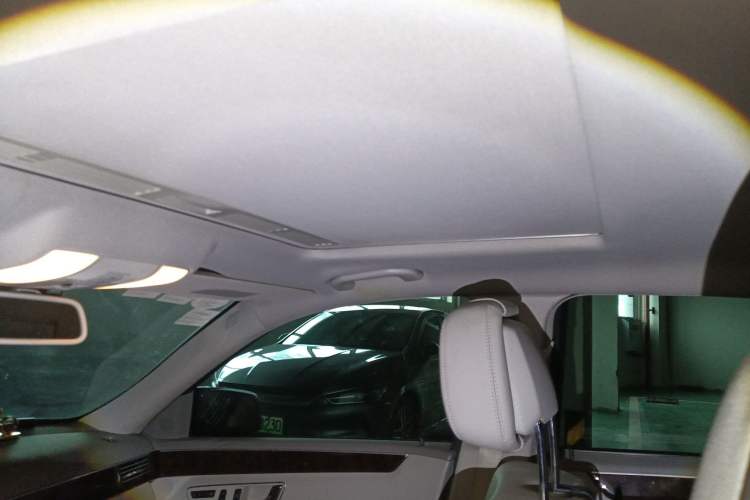 Used Mercedes-Benz E-Class 2011 E 200 L CGI Elegant Model