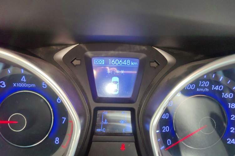 Used Hyundai Elantra (5th Generation / Langdong) 2015 1.6L Manual Leading Model
