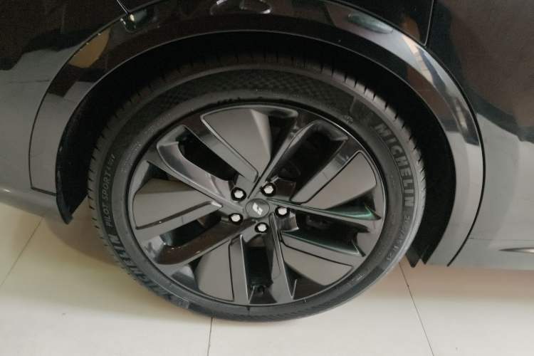 Used Li Auto L9 2023 Pro Model