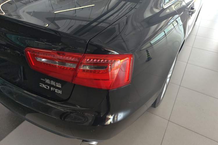 Used Audi A6L 2014 30 FSI Luxury Model Right Rear Taillight