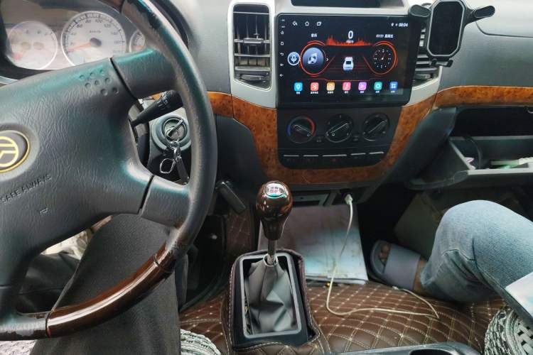 Used Golden Dragon Hiace 2010 2.2L Standard-Wheelbase Advanced Version 491Q-M Audio And AC Panel