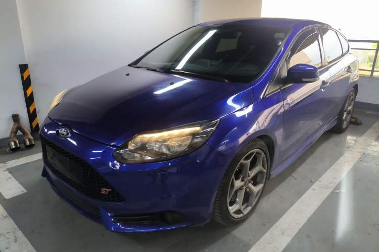 Used Ford Focus 2013 2.0T ST Standard Edition