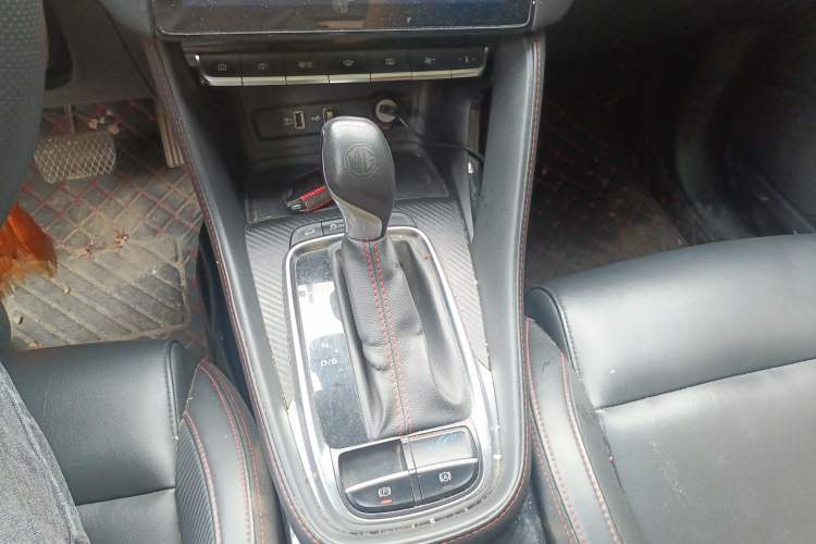 Used MG ZS 2020 180 DVVT Automatic Lite Gear Lever