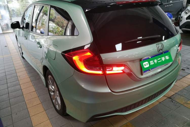 Used Honda Jade 2017 1.8L automatic Comfort version 5 seats