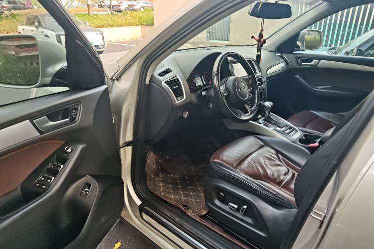 Used Audi Q5 2016 40 TFSI Comfort Model