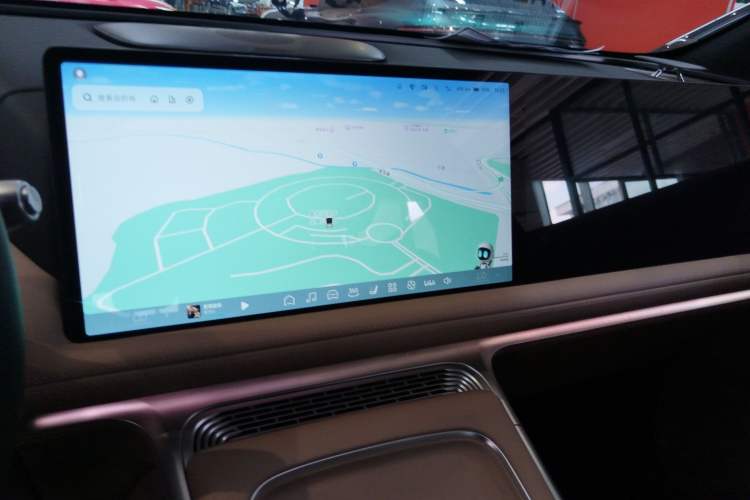 Used XPeng G9 2025 625 Long-Range Max Audio And AC Panel