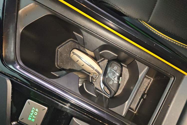 Used MG 5 Scorpio 2022 1.5T Trophy Sport Luxurious Edition
