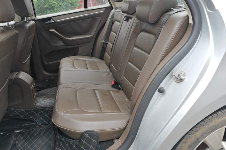 Used Volkswagen Bora 2013 1.6L Manual Comfort Model
