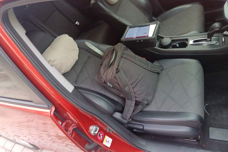 Used Honda Jade 2016 1.8L Automatic Comfort Elite Version 5 Seats