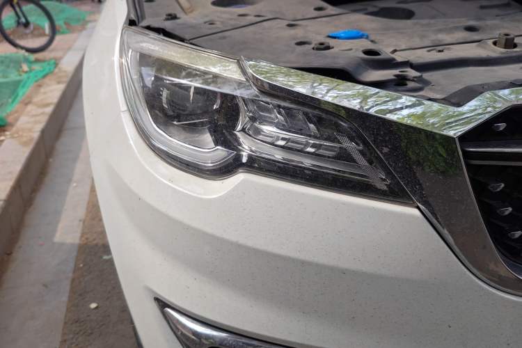 Used JETOUR X70S 2019 1.5T Automatic ZHENG TU Version China V Standard Right Front Headlight