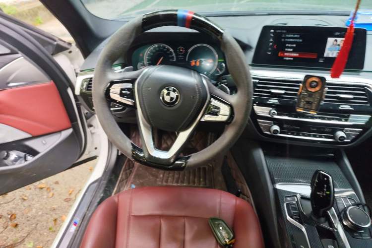 Used BMW 5 Series 2018 Restyled 530Li Leading Edition M Sport Package