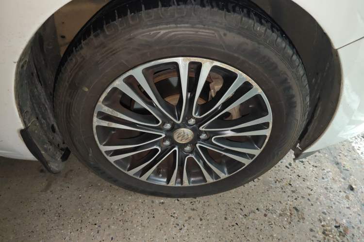 Used Buick GT 2016 18T Dual-Clutch Elite Model