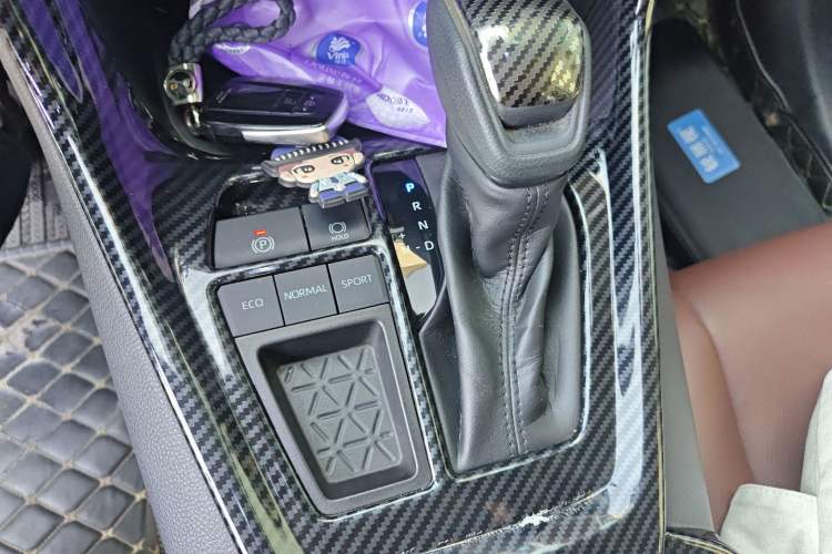 Used Toyota RAV4 2020 2.0L CVT Two-Wheel Drive Fashion Edition
