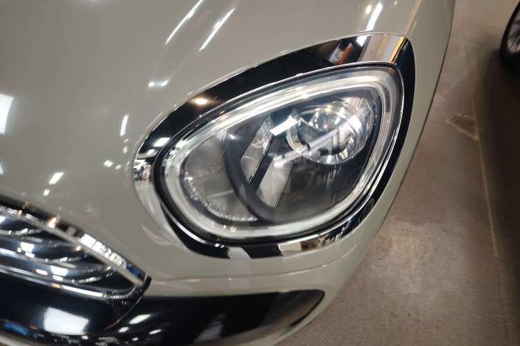 Used MINI Countryman 2017 1.5T COOPER ALL4 Explorer Left Front Headlight