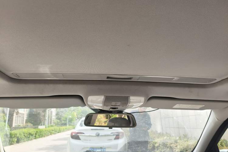 Used Mercedes-Benz C-Class 2010 C 180K Classic model Headliner