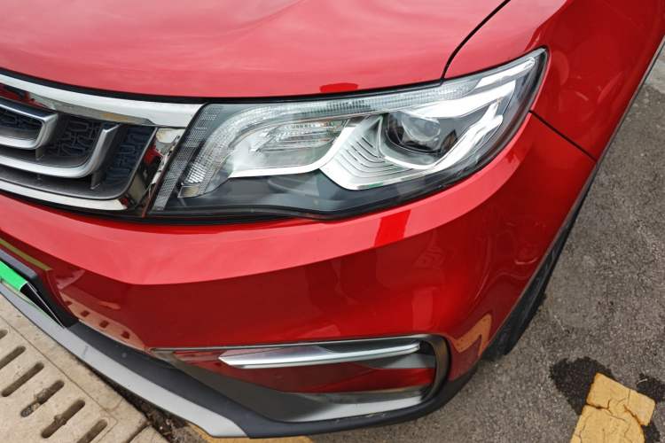 Used Geely Auto Emgrand X7 Sport 2018 1.8TD Automatic Two-Wheel Drive Smart Connect 4G Internet Edition