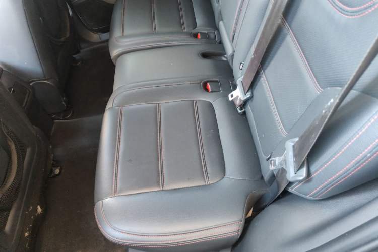 Used Yema T70 2016 1.8T CVT Elegant Model
