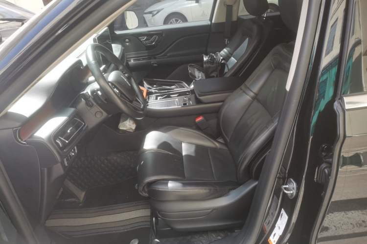 Used Lincoln Aviator 2020 3.0T V6 Four-Wheel Drive Zunya Edition Left Front Seat