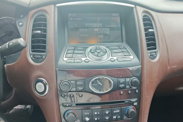 Used Infiniti EX 2011 EX25 Elegant Edition Audio And AC Panel