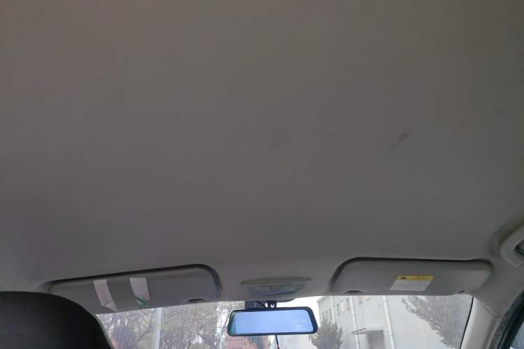 Used Baojun 730 2019 1.5L Manual Fashion Model 7-seater National V
