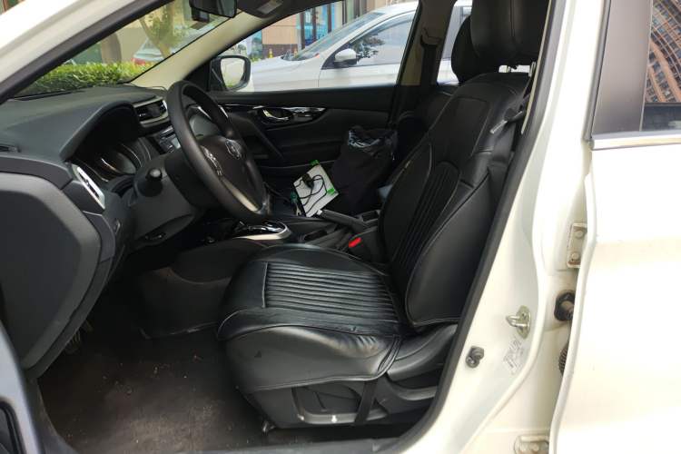 Used Nissan Qashqai 2016 2.0L CVT Elite Edition
