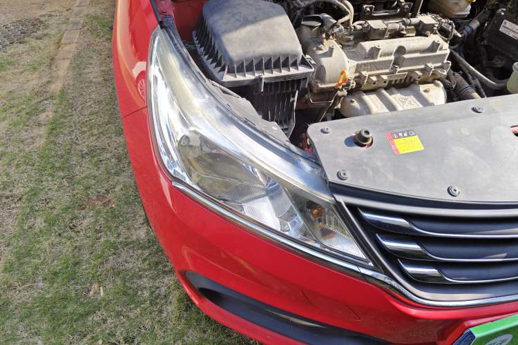 Used Baojun 310 2016 1.2L Manual Luxury Model
