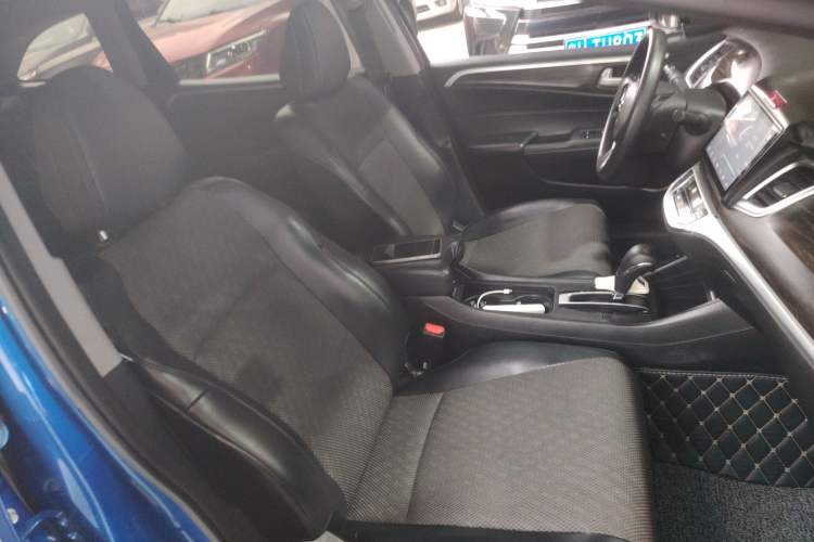 Used Honda Jade 2017 1.8L automatic Comfort version 5 seats