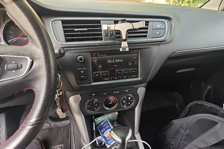 Used Citroen C3-XR 2017 1.6L Automatic Pioneer Model Audio And AC Panel