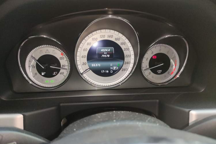 Used Mercedes-Benz GLK-Class 2015 GLK 260 4MATIC Dynamic Edition Ultimate Version Instrument Cluster