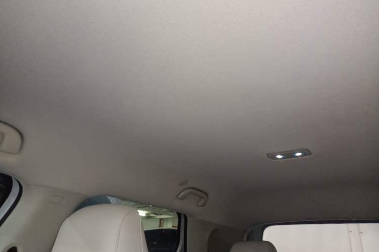 Used BYD Yuan UP 2025 Intelligent Driving Version 401 KM Dynamic Edition
