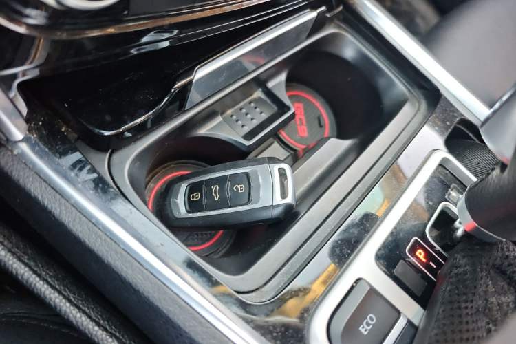 Used Geely Auto Emgrand GT 2016 1.8T Comfort Model
