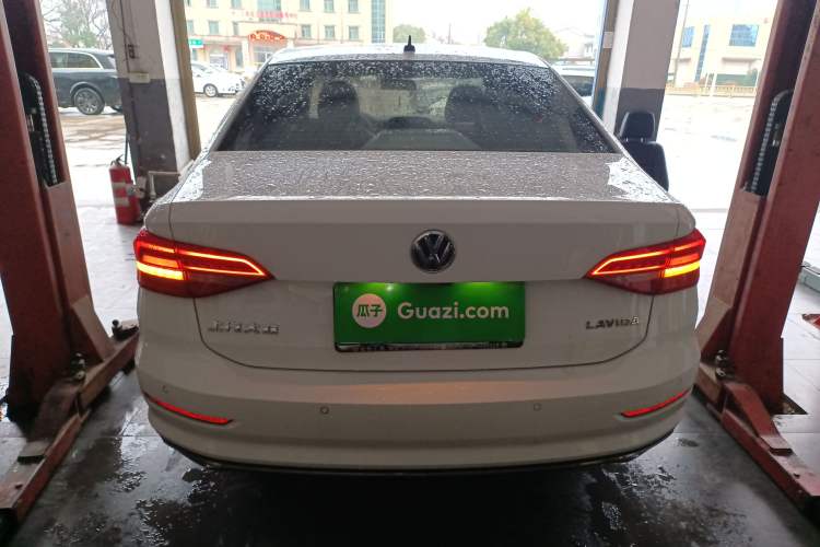 Used Volkswagen Lavida 2019 1.5L Automatic Comfort Edition China VI Standard