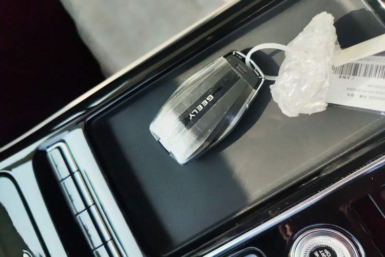 Used Geely Auto FX11 2025 4th Generation 1.5TD DCT – The Start
